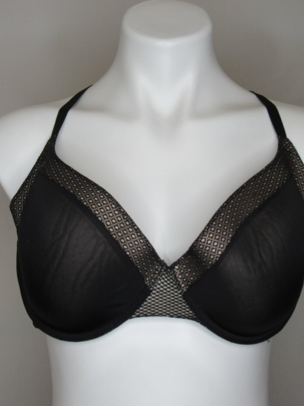 Victoria's Secret Black T-Shirt Lightly LIned Scoop Demi Bra 38DD - Picture 2 of 10